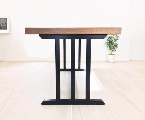 鉄格子×チーク材天板のダイニング＆センターテーブル