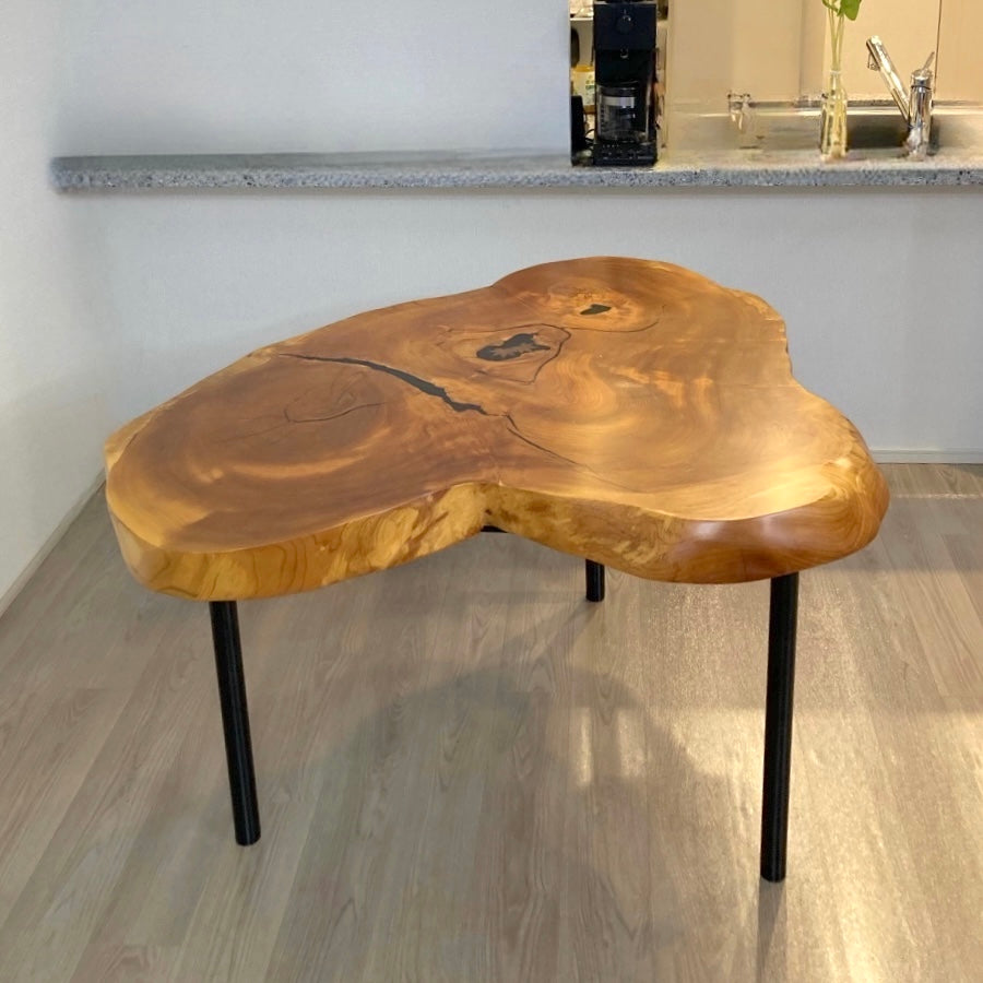 リメイクテーブル。上から。ケヤキ一枚板。オーダーメイド家具事例写真。