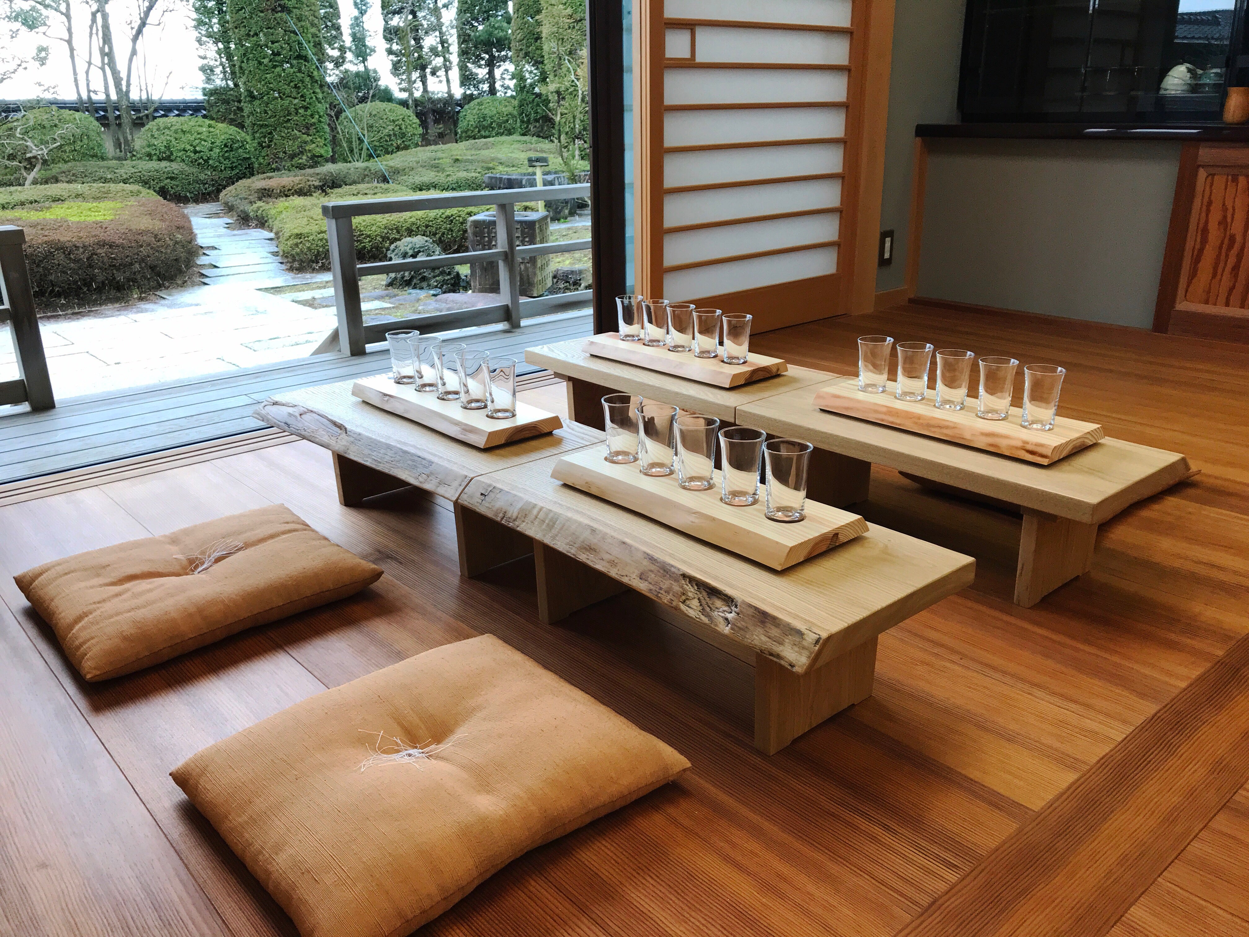 座卓。屋内利用。オーダーメイド家具事例写真。