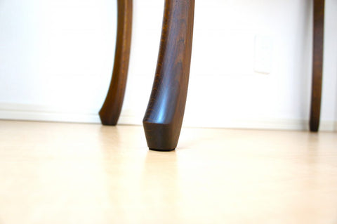 自分自身ともっと向き合う場所を。猫脚ドレッサー