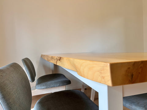 憧れの一枚板をついに自宅に。イチョウの一枚板テーブル