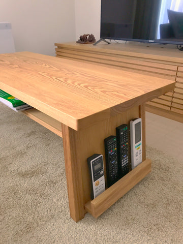 天板の上にモノを置かない。収納付きセンターテーブル