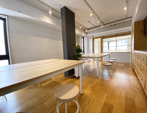 『オーソリティー空調』様　オフィス用デスク一式