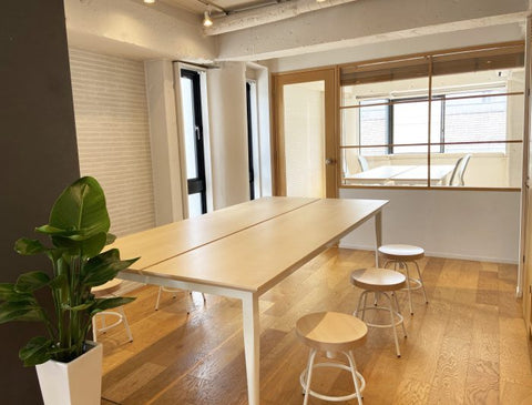 『オーソリティー空調』様　オフィス用デスク一式